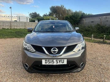 Used Nissan Qashqai 2015 for sale - 76426815: Photo