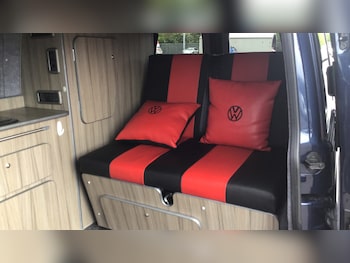 Used Volkswagen Transporter 2014 for sale - 78534476: Photo