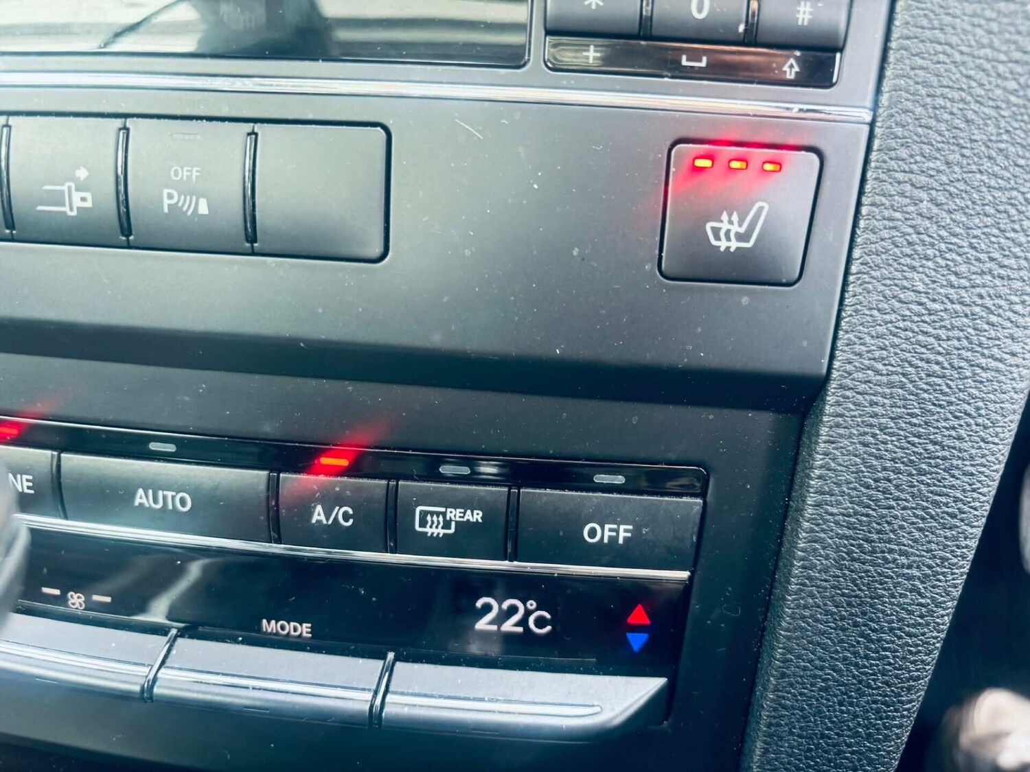 Used Mercedes-Benz E Class 2009 for sale - 77592035: Photo 7