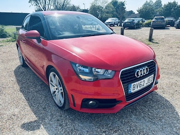 Used Audi A1 2012 for sale - 76426833: Photo