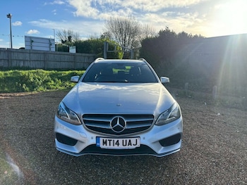 Used Mercedes-Benz E Class 2014 for sale - 76663714: Photo