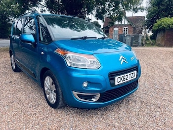 2012 - 1.6 VTi 16V Exclusive 5dr EGS6