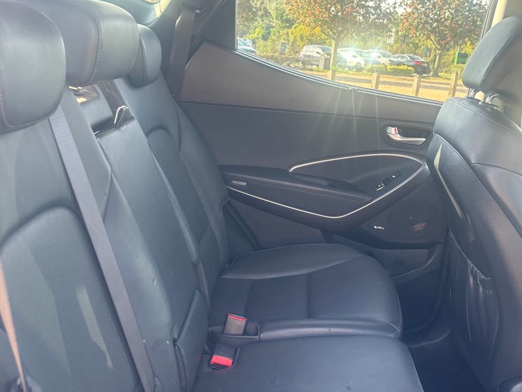 Used Hyundai Santa Fe 2017 for sale - 78198741: Photo 16