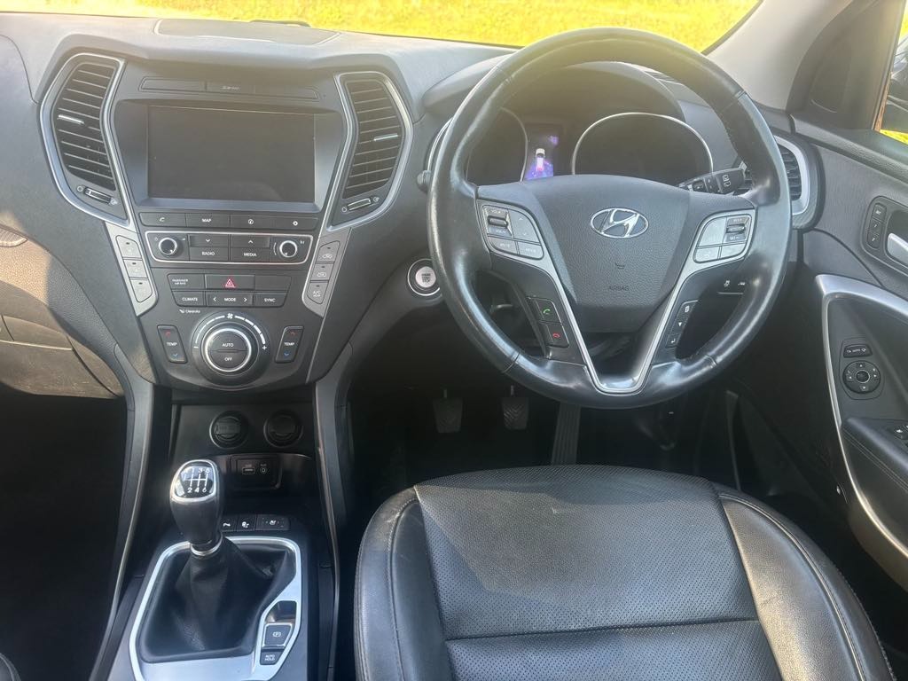 Used Hyundai Santa Fe 2017 for sale - 78198741: Photo 17