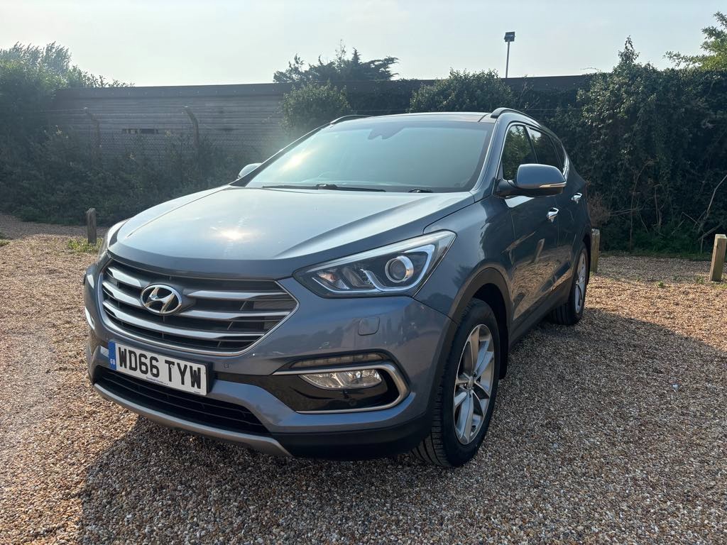 Used Hyundai Santa Fe 2017 for sale - 78198741: Photo 6