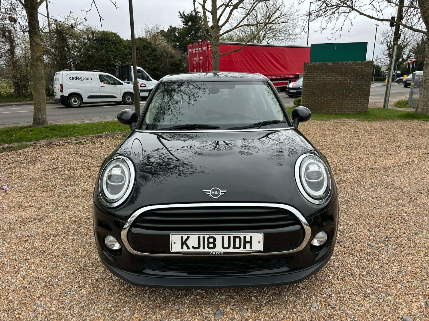 Used MINI Hatch 2018 for sale - 77998467: Photo 2