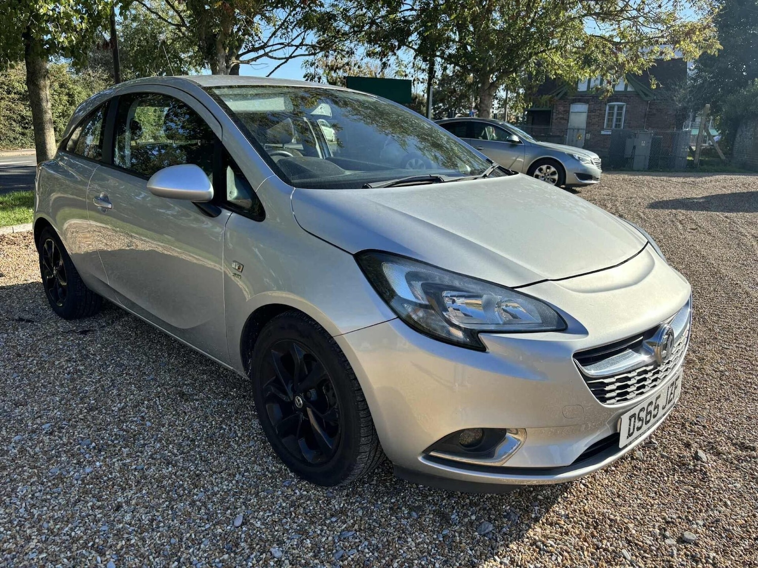 Used Vauxhall Corsa 2015 for sale - 76426824: Photo 3