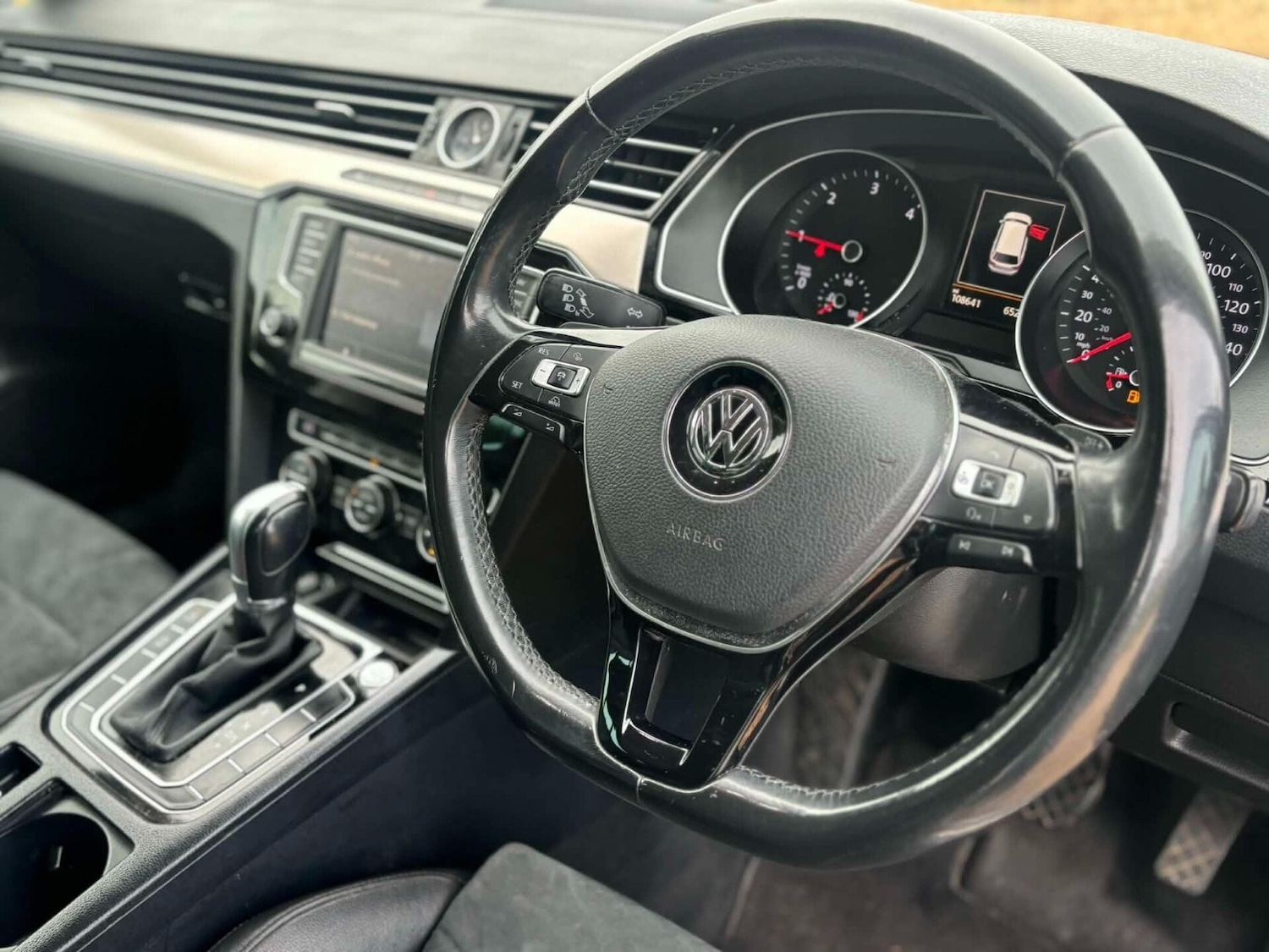 Used Volkswagen Passat 2015 for sale - 77592047: Photo 10