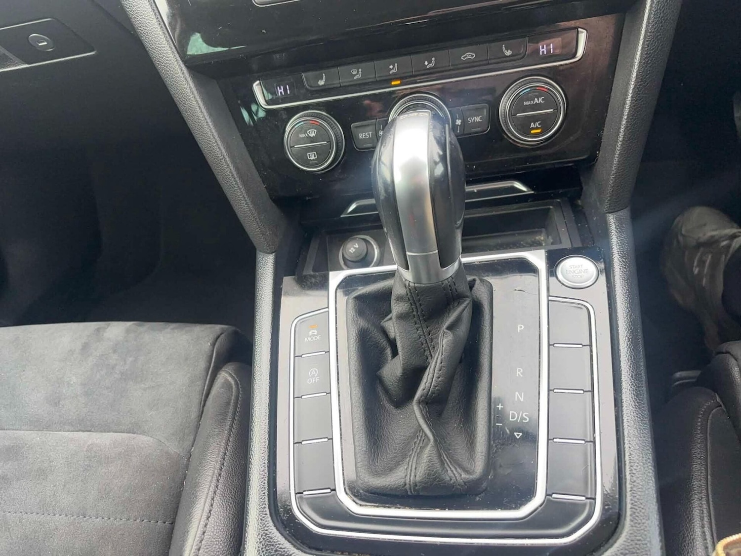 Used Volkswagen Passat 2015 for sale - 77592047: Photo 11