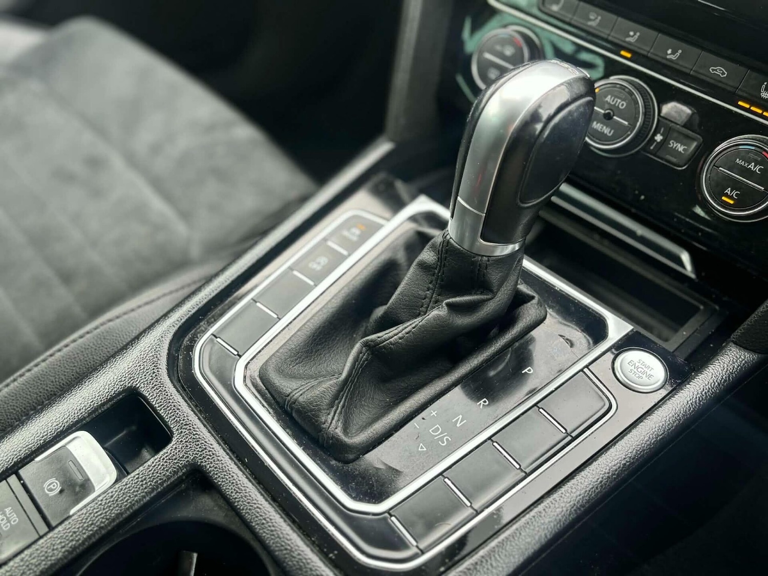 Used Volkswagen Passat 2015 for sale - 77592047: Photo 12