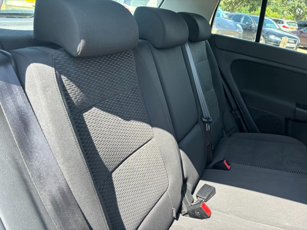 Used Volkswagen Golf Plus 2011 for sale - 77688629: Photo 17