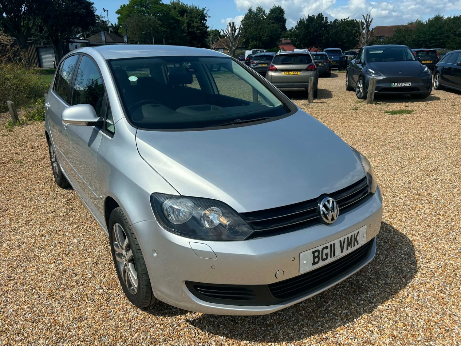 Used Volkswagen Golf Plus 2011 for sale - 77688629: Photo 2
