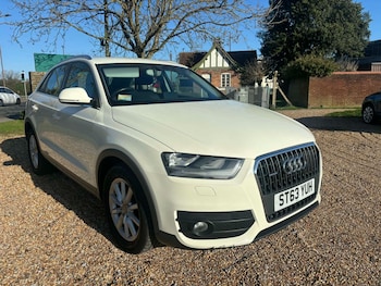 Used Audi Q3 2013 for sale - 77675771: Photo