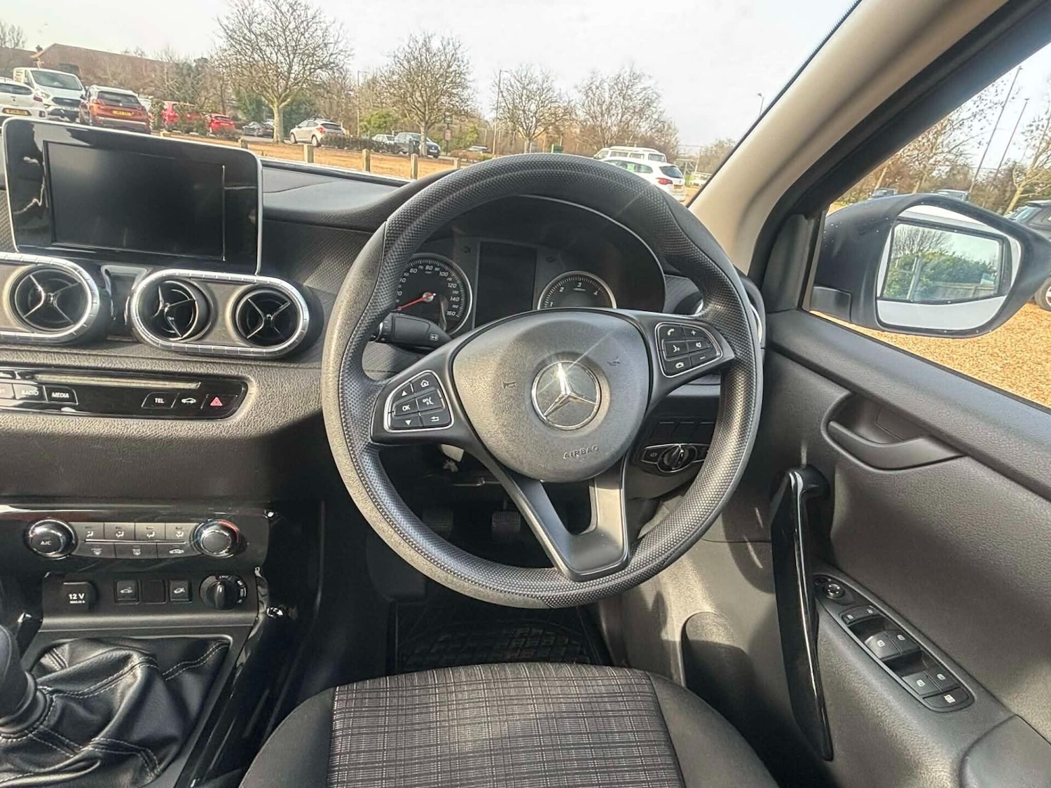 Used Mercedes-Benz X Class 2019 for sale - 77592041: Photo 11