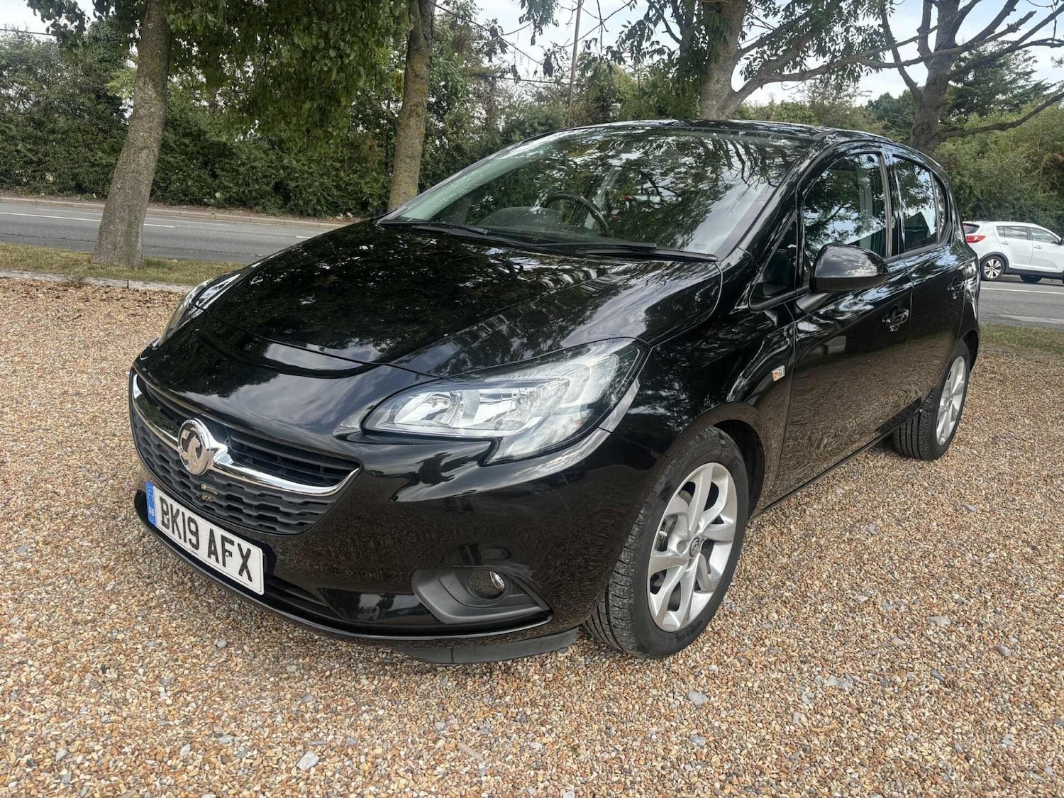Used Vauxhall Corsa 2019 for sale - 77592039: Photo 2