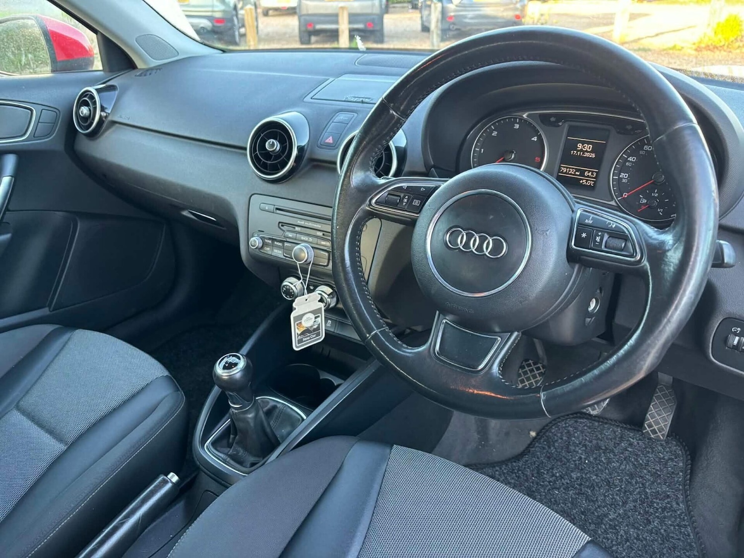 Used Audi A1 2011 for sale - 76719441: Photo 9