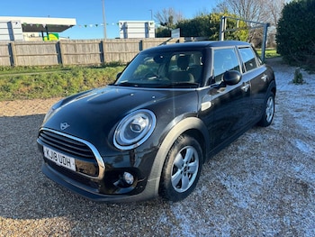 Used MINI Hatch 2018 for sale - 77592040: Photo
