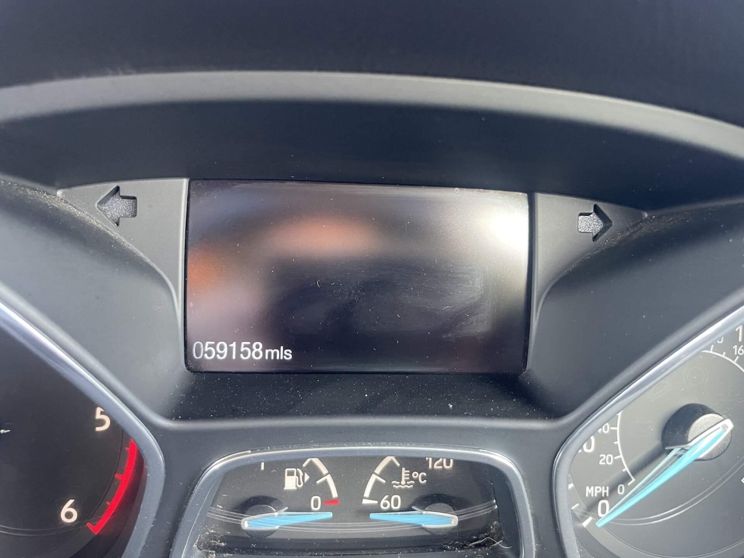 Used Ford Focus 2015 for sale - 77592048: Photo 13