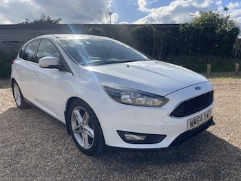 Used Ford Focus 2015 for sale - 77592048: Photo