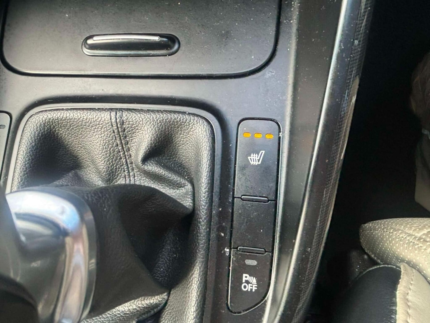 Used Kia Carens 2014 for sale - 77592042: Photo 15