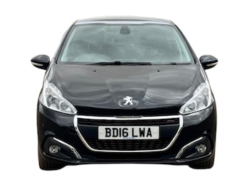 Used Peugeot 208 2016 for sale - 79328919: Photo