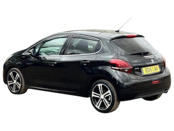 Used Peugeot 208 2016 for sale - 79328919: Photo