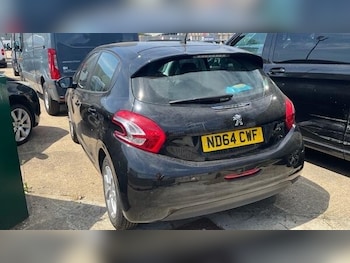 Used Peugeot 208 2014 for sale - 79464676: Photo