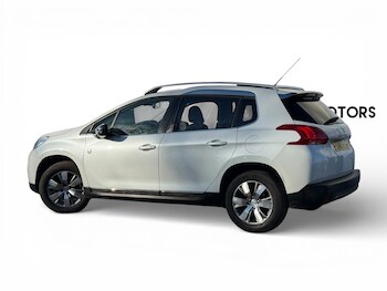 Used Peugeot 2008 2015 for sale - 79248111: Photo