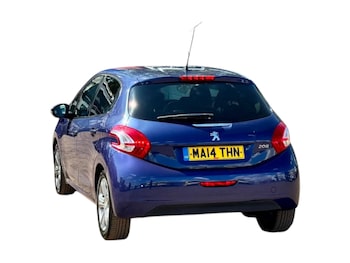 Used Peugeot 208 2014 for sale - 79387905: Photo