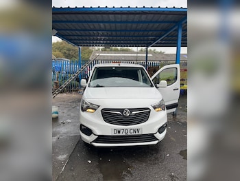 Vauxhall - Combo
