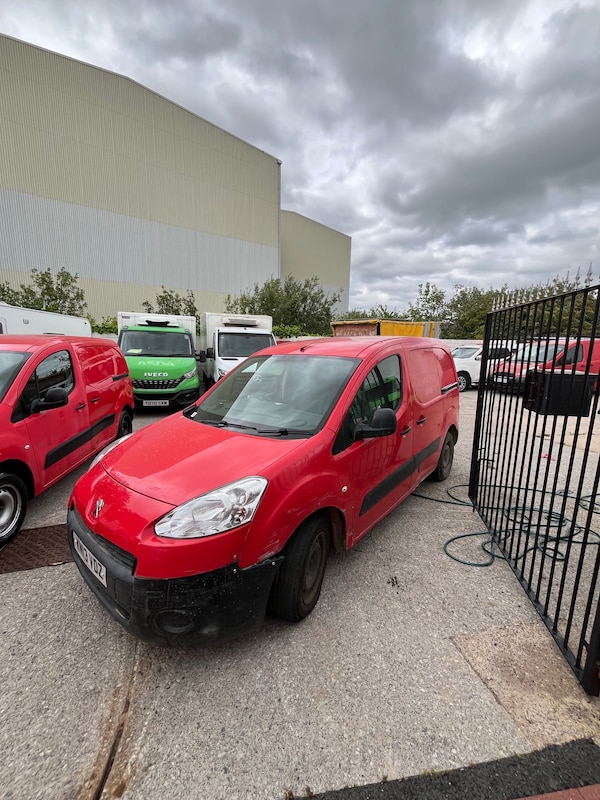 Used Peugeot Partner 2013 for sale - 75608465: Photo 3