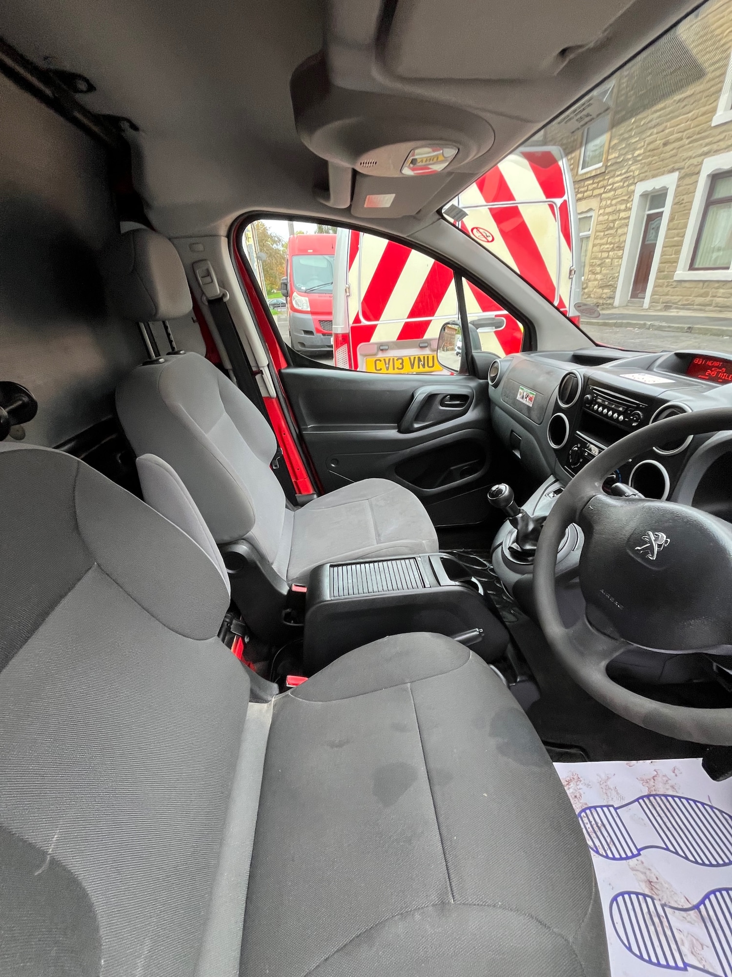 Used Peugeot Partner 2012 for sale - 76286817: Photo 11