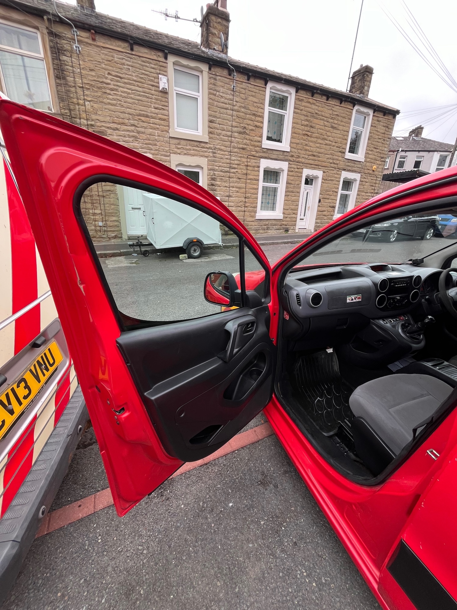 Used Peugeot Partner 2012 for sale - 76286817: Photo 2