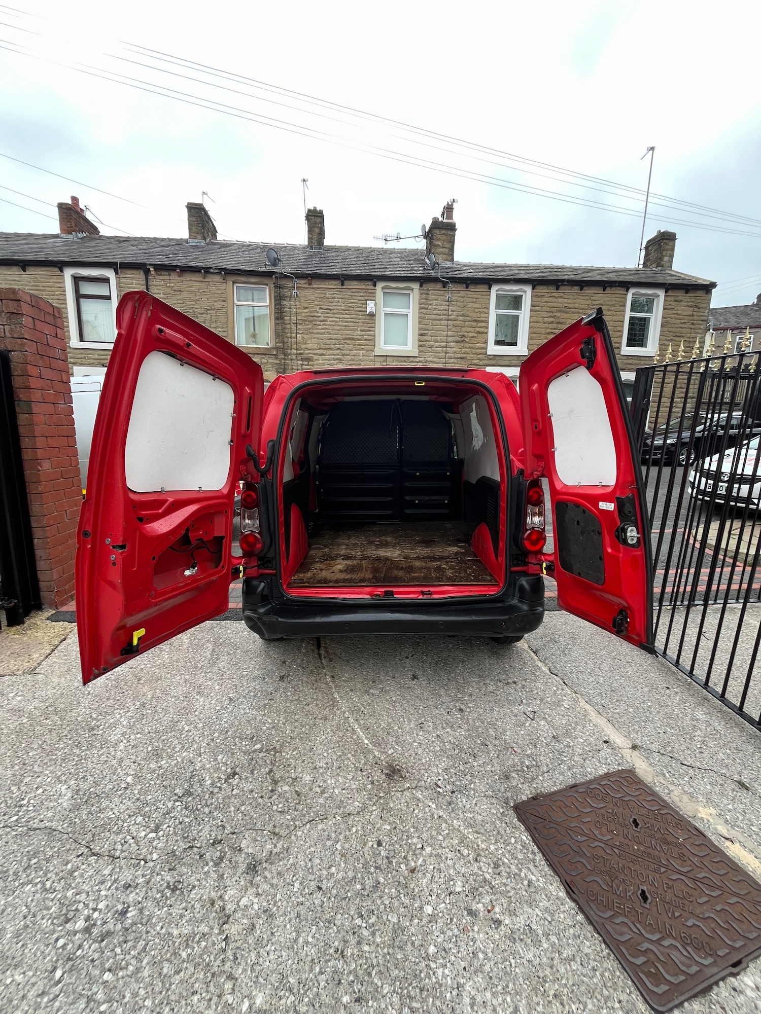 Used Peugeot Partner 2012 for sale - 76286817: Photo 6