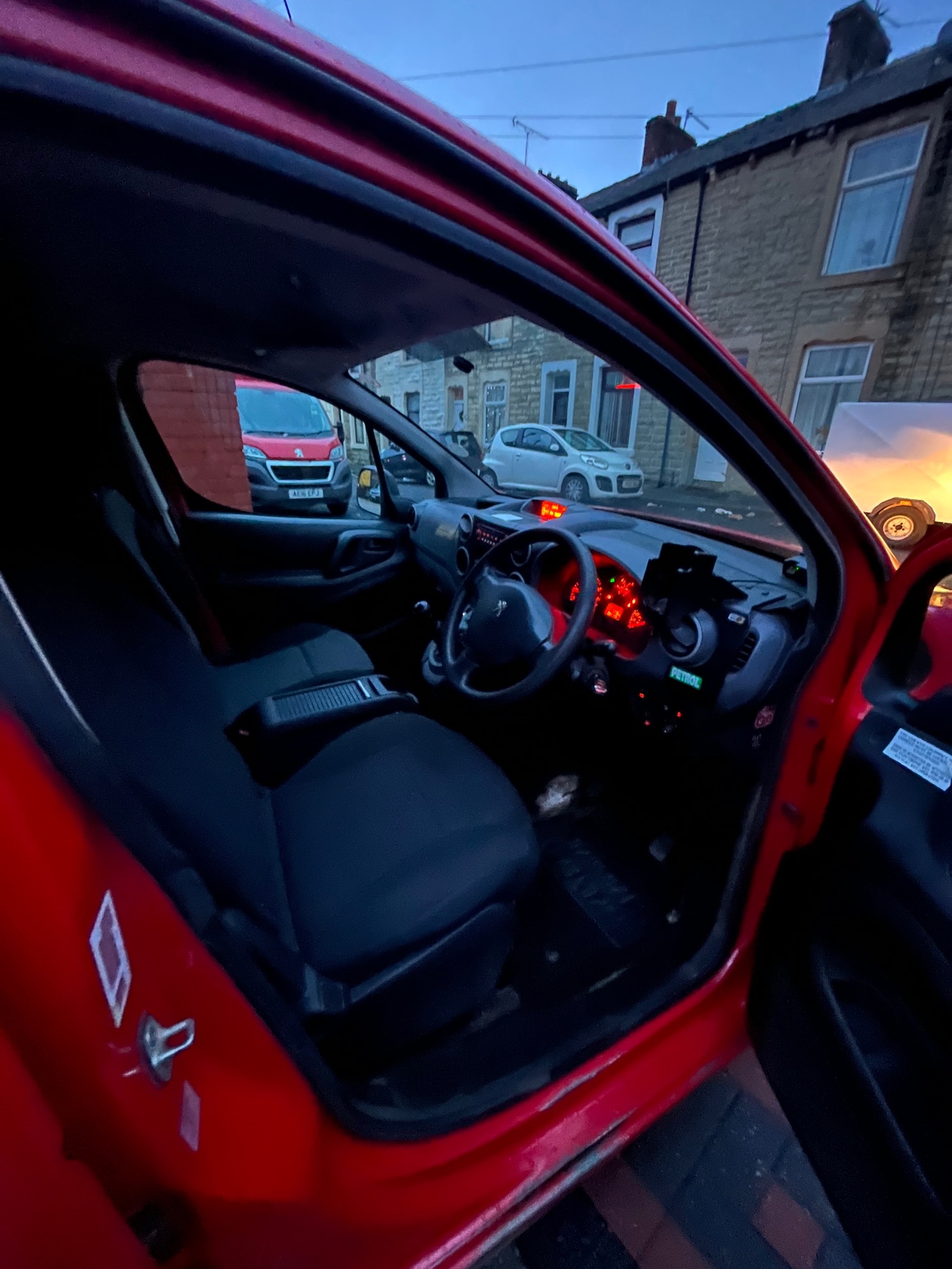 Used Peugeot Partner 2018 for sale - 77055155: Photo 13