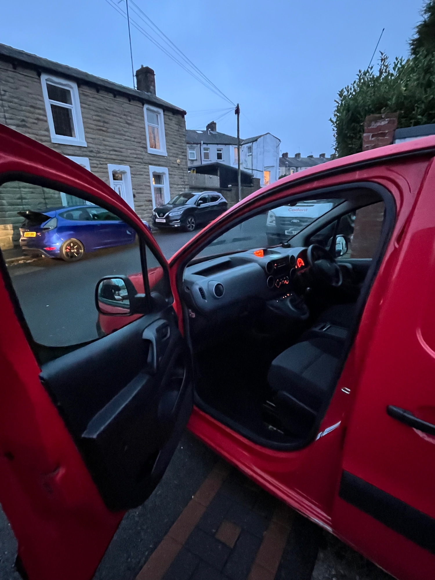 Used Peugeot Partner 2018 for sale - 77055155: Photo 4