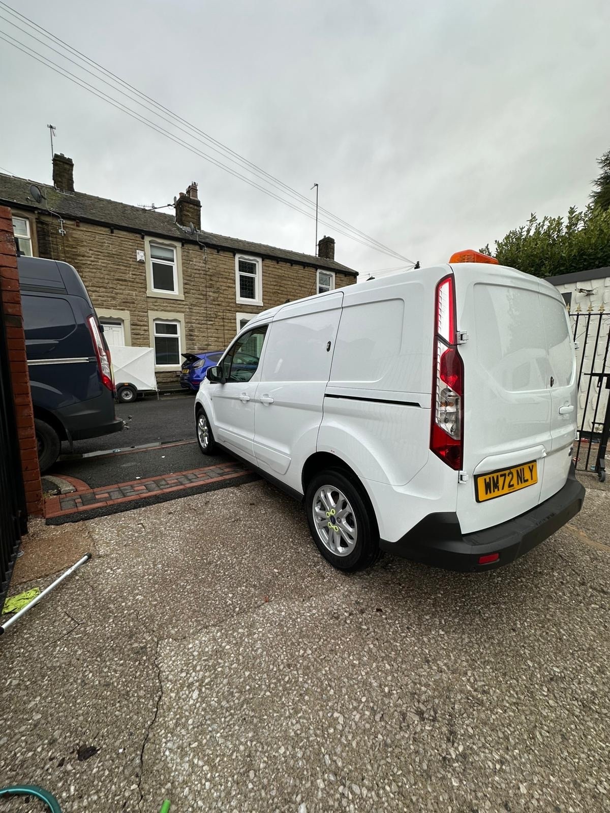 Used Ford Transit Connect 2023 for sale - 77342480: Photo 3