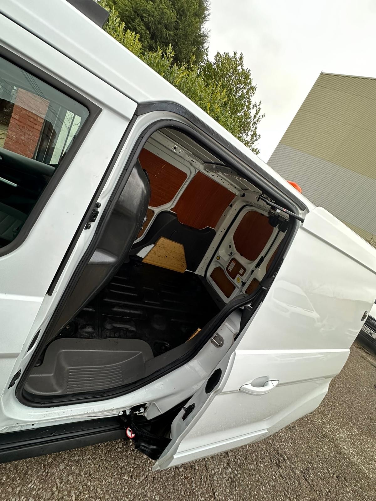 Used Ford Transit Connect 2023 for sale - 77342480: Photo 9