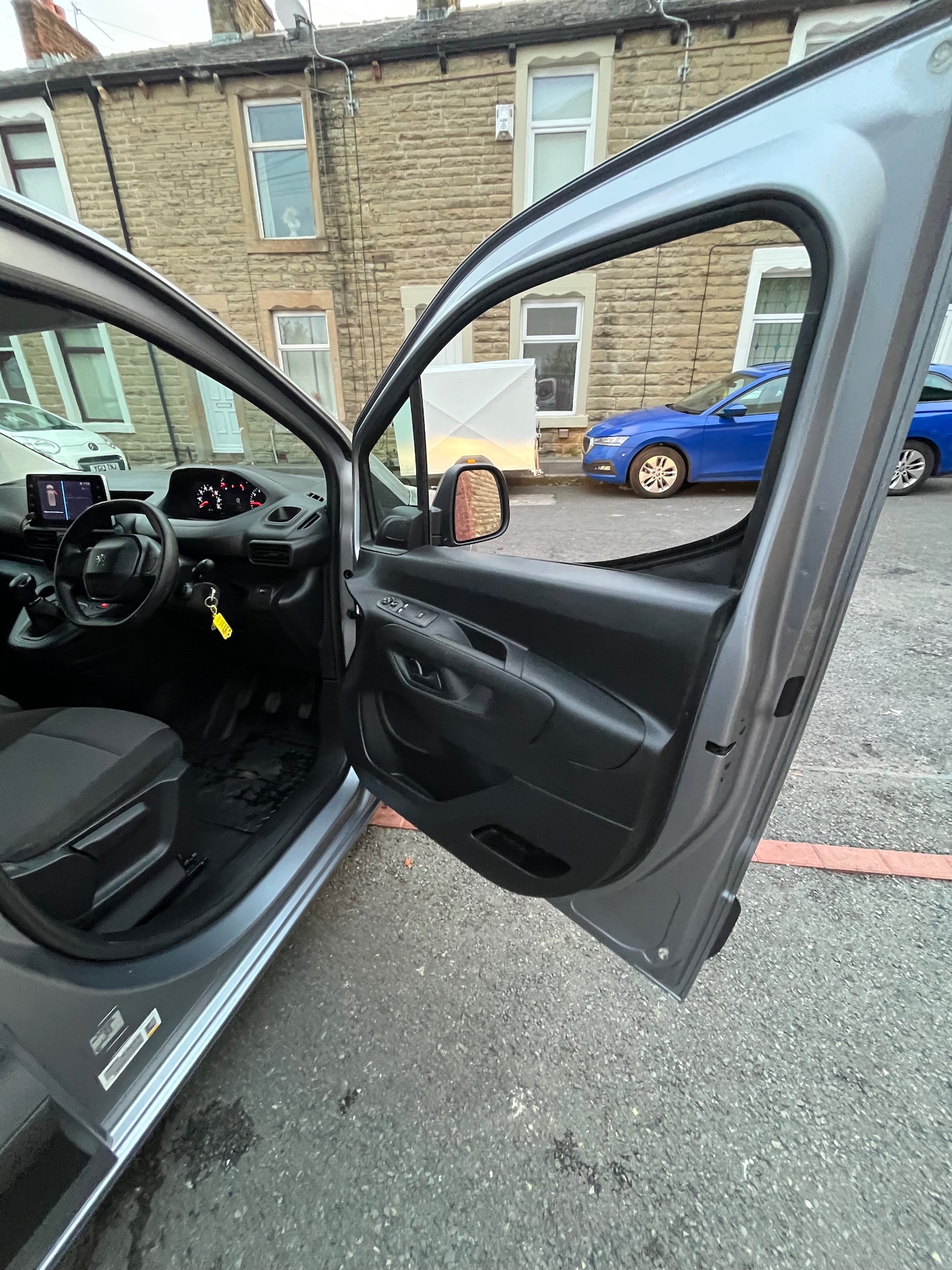 Used Peugeot Partner 2021 for sale - 76286864: Photo 14