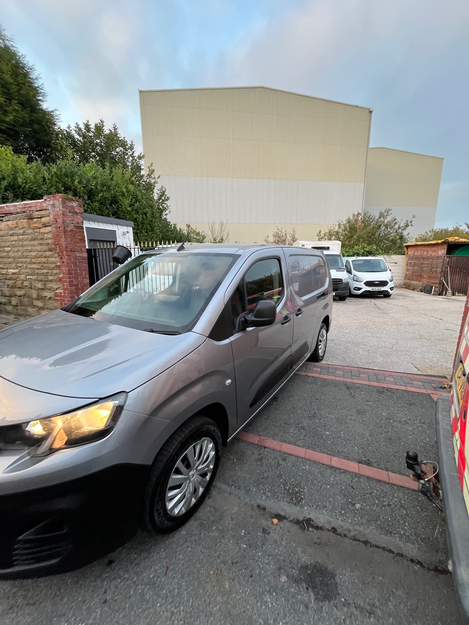 Used Peugeot Partner 2021 for sale - 76286864: Photo 3