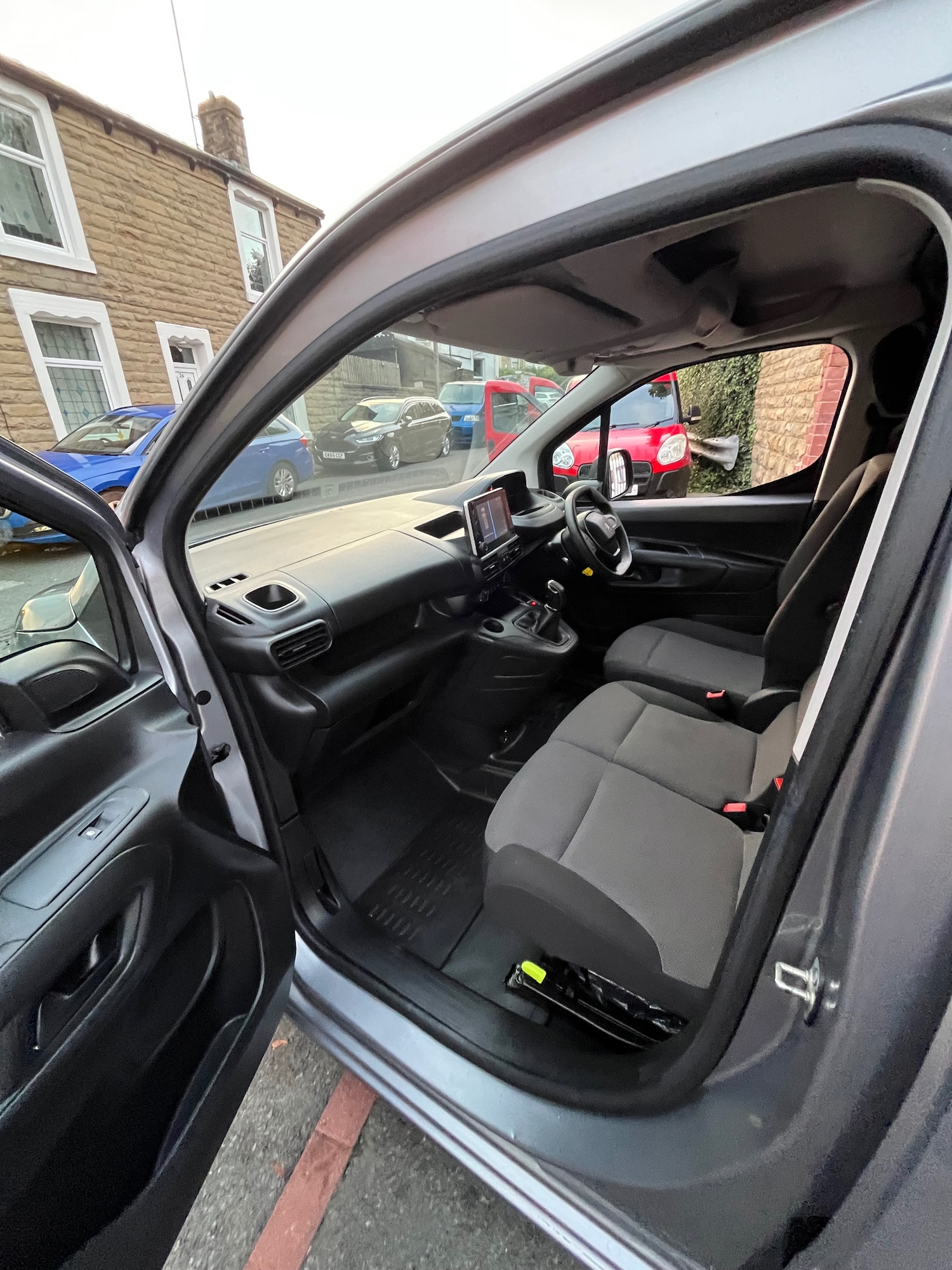 Used Peugeot Partner 2021 for sale - 76286864: Photo 5