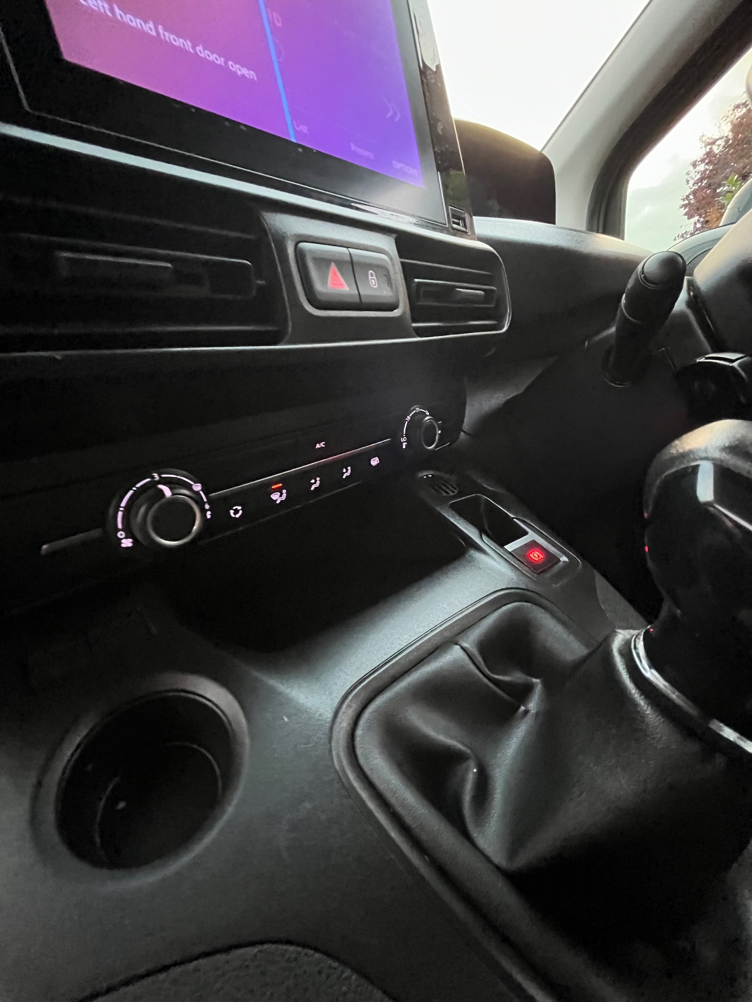 Used Peugeot Partner 2021 for sale - 76286864: Photo 6