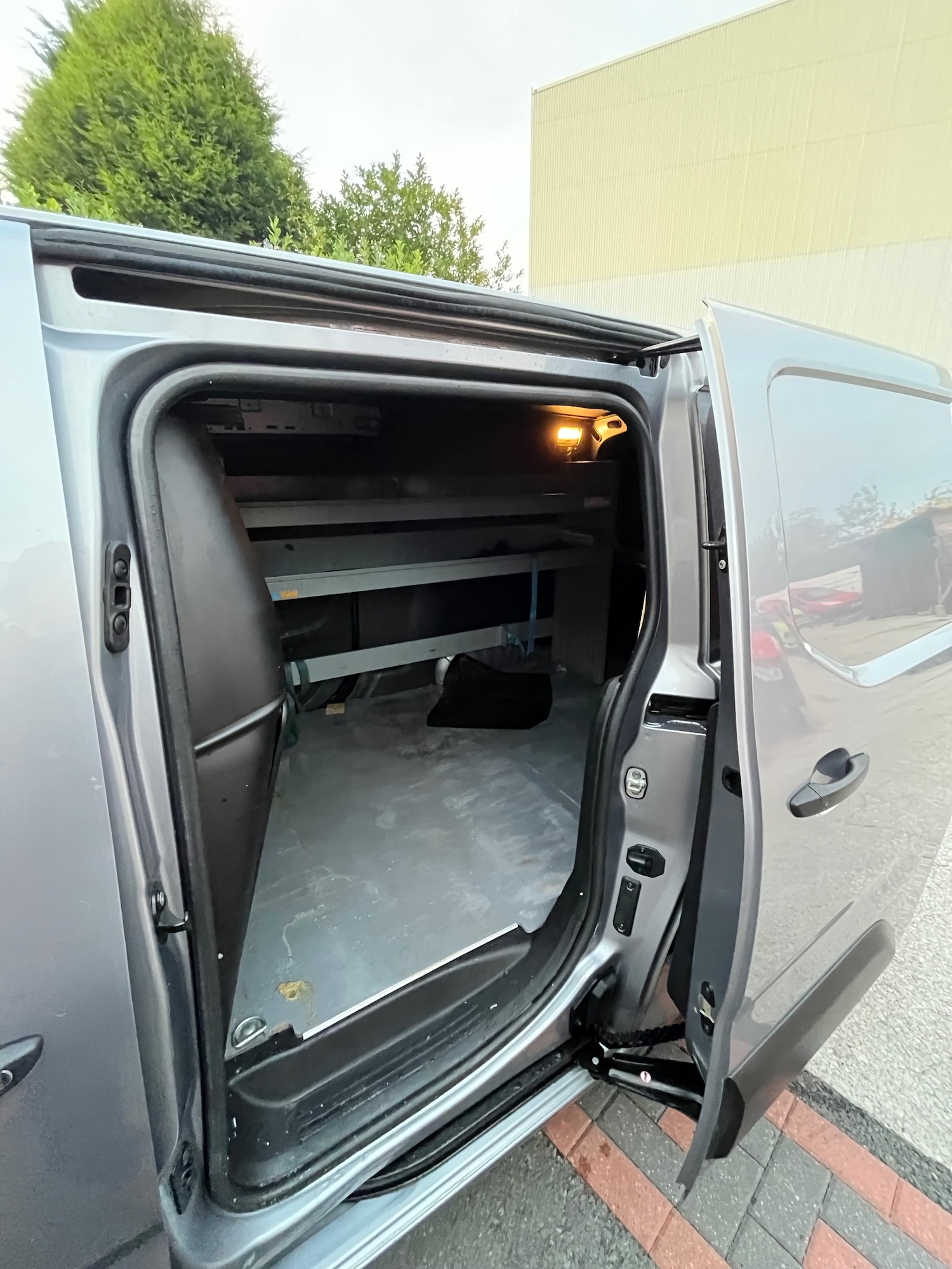 Used Peugeot Partner 2021 for sale - 76286864: Photo 7