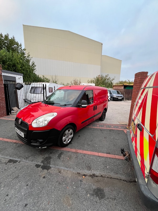 Used Fiat Doblo 2013 for sale - 76286834: Photo 2