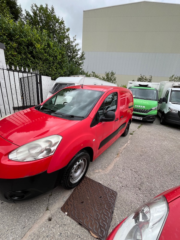 Used Peugeot Partner 2012 for sale - 75608463: Photo 2