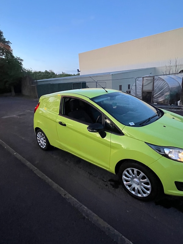 Used Ford Fiesta 2014 for sale - 74550403: Photo 12