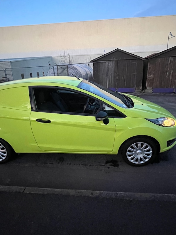 Used Ford Fiesta 2014 for sale - 74550403: Photo 13