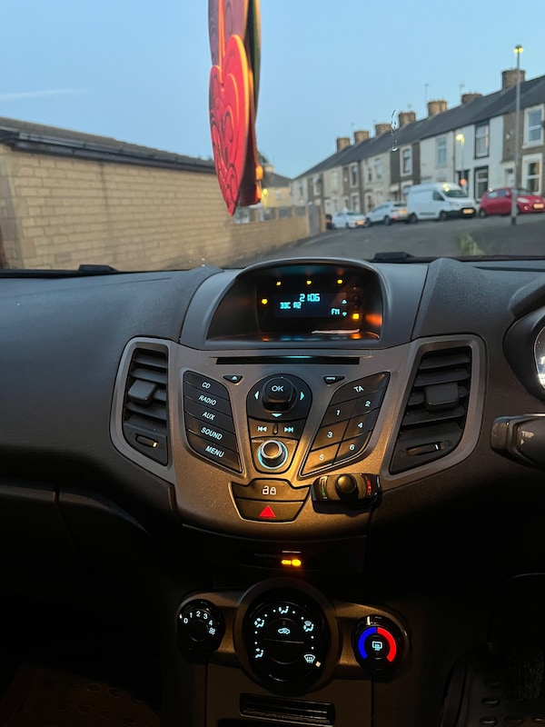 Used Ford Fiesta 2014 for sale - 74550403: Photo 18