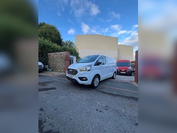 Ford Transit Custom feature image