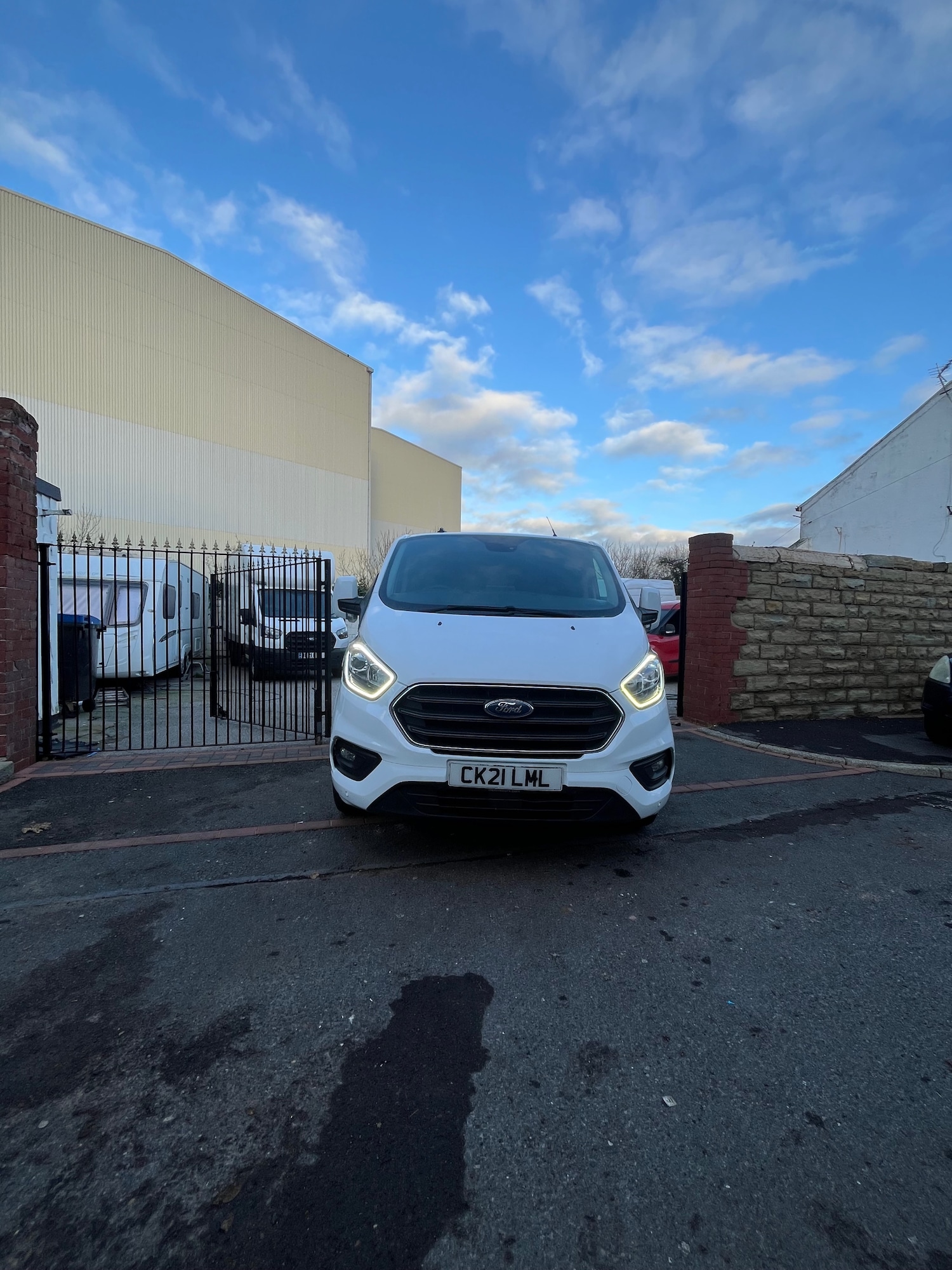 Used Ford Transit Custom 2021 for sale - 76918220: Photo 2